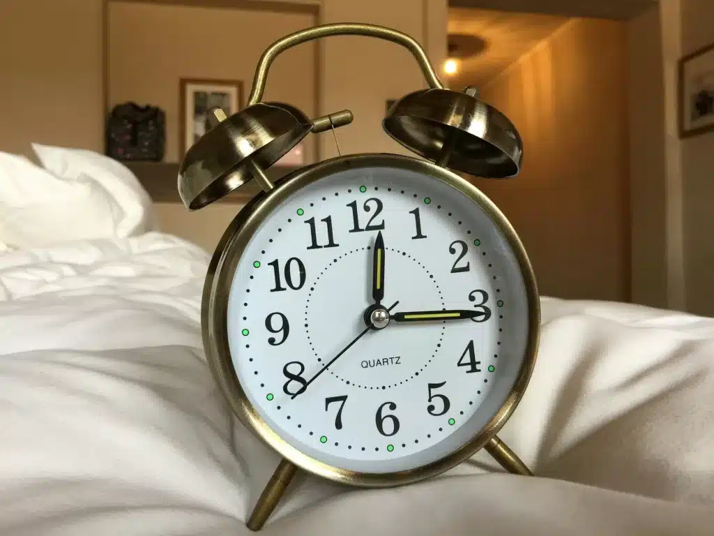 best alarm clock for heavy sleepers